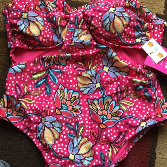Floral Print Front Cutout One Piece Swimsuit - Tabitha Brown for Target ? - Picture 13 of 16